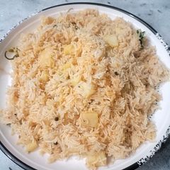 A picture of Aloo Masala Rice😋😍😘.