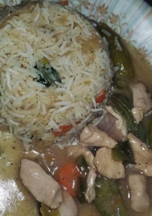 A picture of Chicken chilli (gravy).