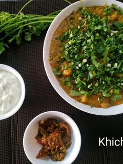 ખીચડો (Khichdo Recipe In Gujarati) રેસીપી મુખ્ય ફોટો