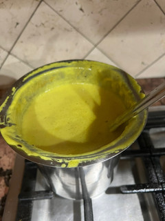 A picture of Gujarati kadhi.