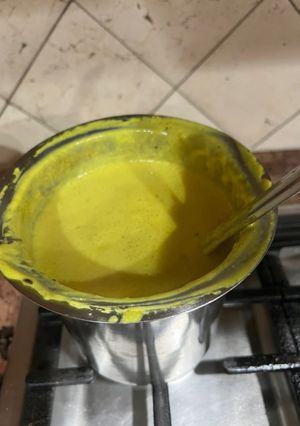 A picture of Gujarati kadhi.