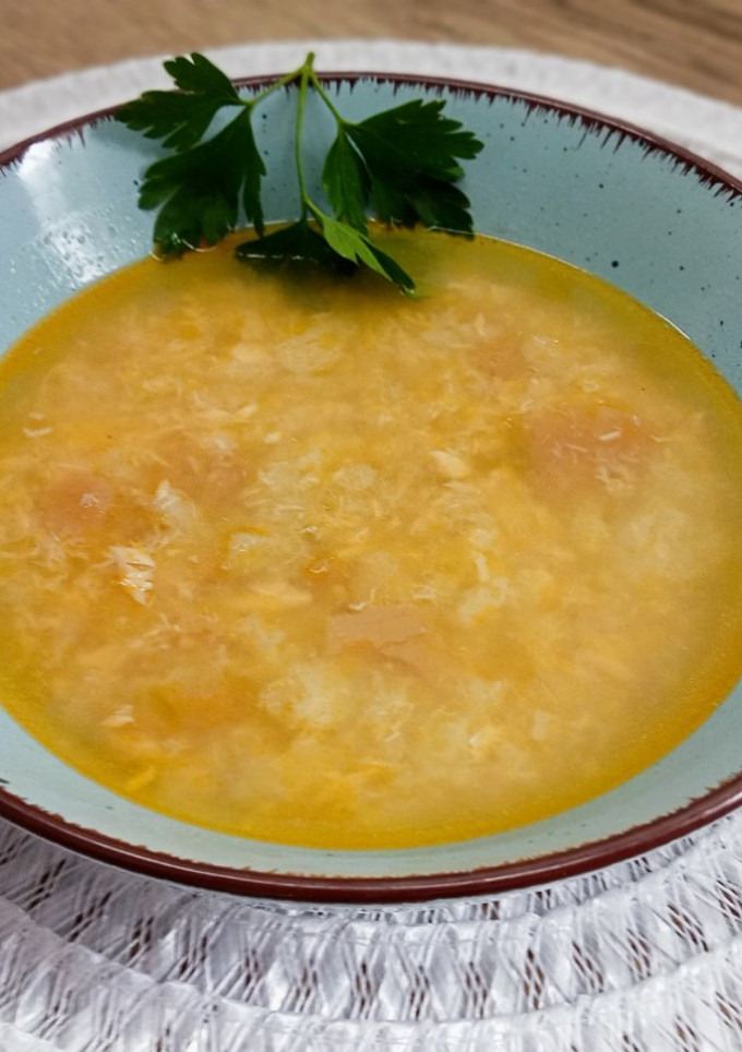 Una foto de Sopa de trucha