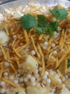 साबूदाने की खिचड़ी (sabudana khichadi recipe in hindi) रेसिपी मुख्य फोटो