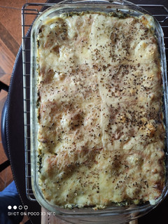 Una foto de Lasaña Blanca con trilogía de verduras