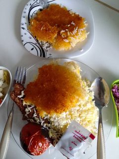 عکسی از دستور تهدیگ زعفرانی