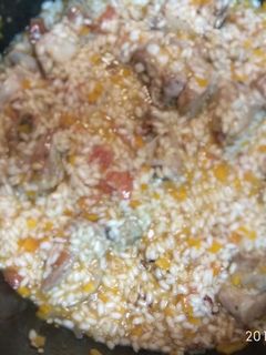 Una foto de Arroz con costillas 2