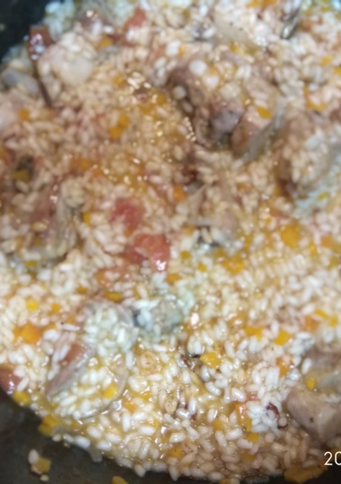 Una foto de Arroz con costillas 2