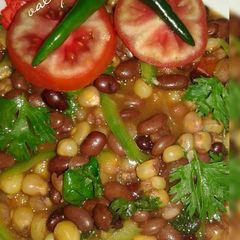 A picture of #tbt2 spicy githeri.