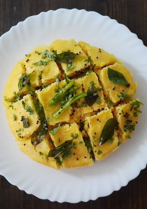A picture of Instant Dhokla.