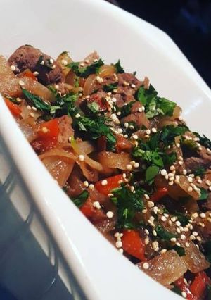 Una foto de Wok de hígado súper barato
