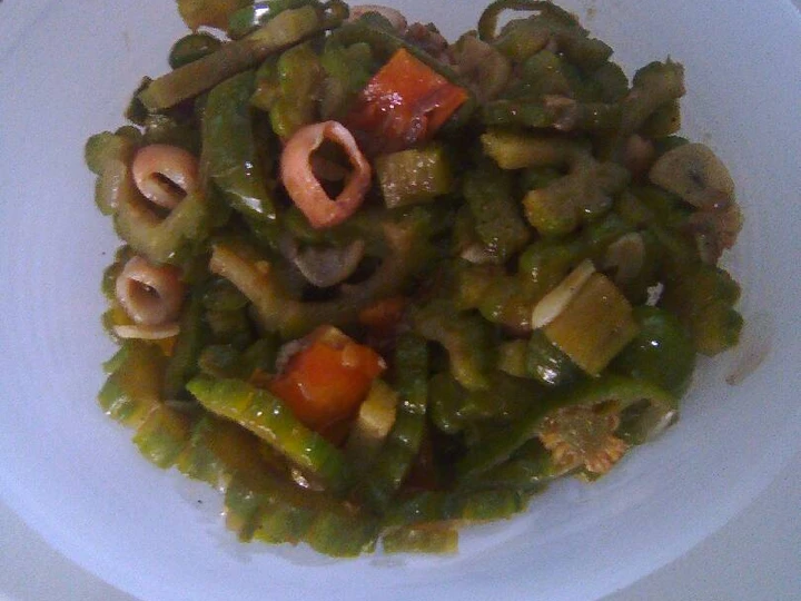 Cara Sederhana Menyiapkan Resep  Paria Asin Cumi Manis Asam Pedas yang Sempurna, Lezat Sekali