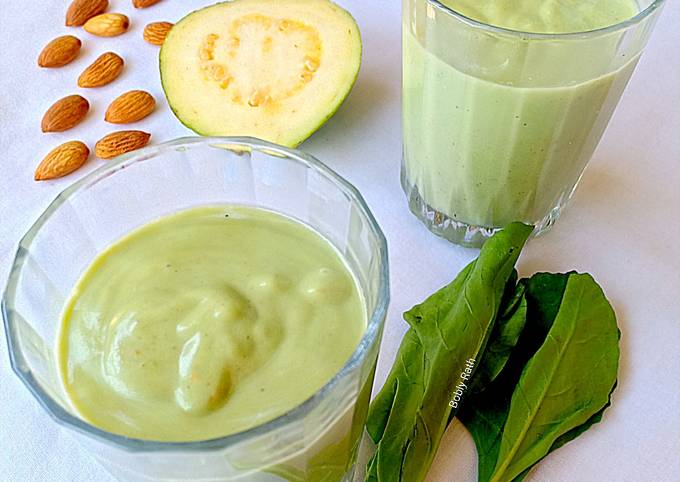 Spinach guava smoothie