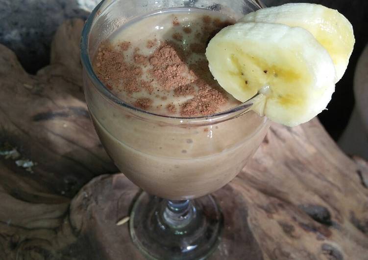 Cara menyiapkan Banana Smoties  yang Sedap