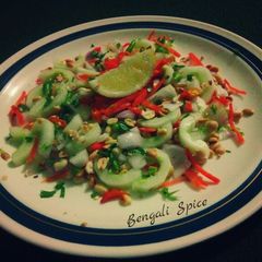 A picture of Thai Peanut Salad.