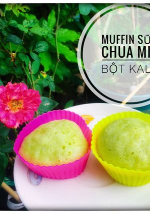 Hình của món Muffin sữa chua mix bột kale.