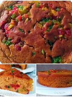 Una foto de Tarta de calabaza cremosa con cerezas escarchadas y Pumpkin pie