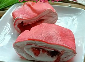 Gambar Strawberry Roll Crepe