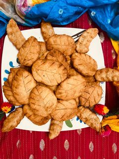 ठेकुआ (Thekua recipe in Hindi) रेसिपी मुख्य फोटो
