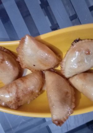A picture of Gujiya.