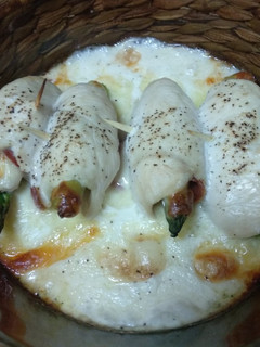 Una foto de Pechugas al horno rellenas