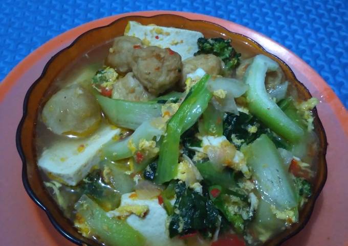 Sayur Tahu Bakso Kuah Seblak