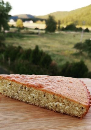 Une photo de Cake au basilic
