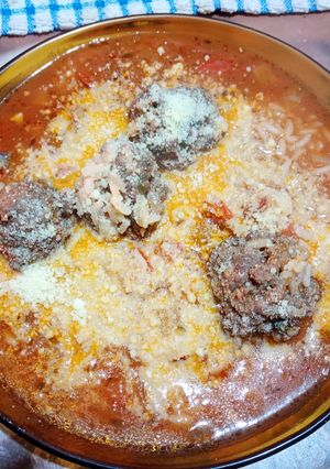 Una foto de Arroz con albóndigas
