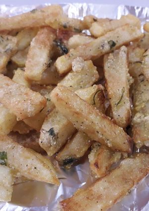 A picture of Indian fries.