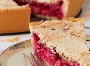 Una foto de Pastel suabo de grosellas rojas (Träubleskuchen)