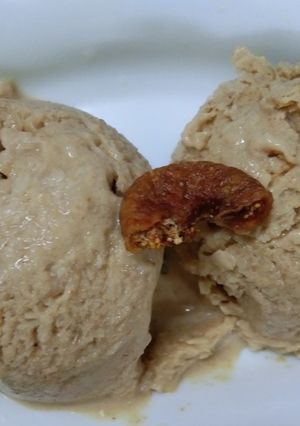 A picture of Healthy Fig / Anjeer  Ice Cream.