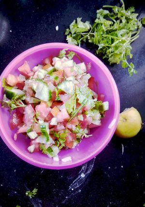 मिक्स वेज सलाद (mix veg salad recipe in Hindi) रेसिपी मुख्य फोटो
