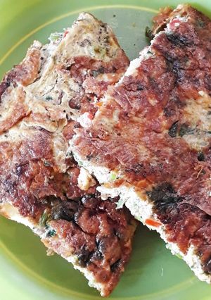 A picture of Spinach and Paneer Omelette.