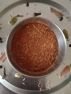 சீக்ரெட் கரம் மசாலா(garam masala recipe in tamil) செய்முறை முக்கிய புகைப்படம்