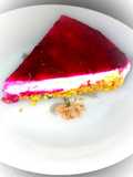 Tarta de queso fácil con mermelada de pitahaya y fresas👌😋🤤