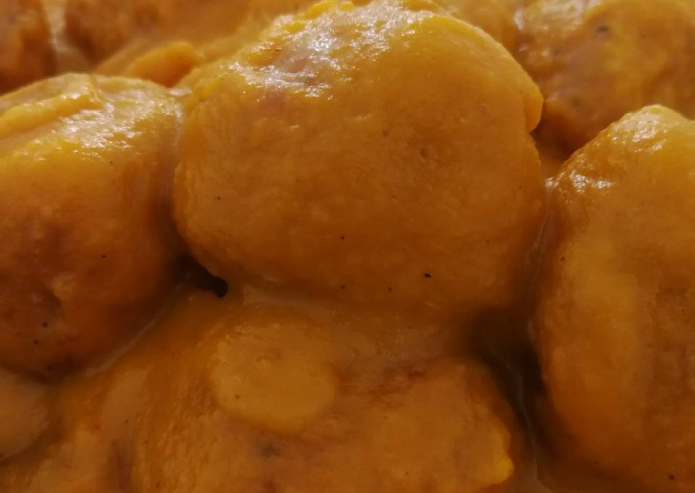 Albóndigas en salsa