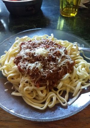 Una foto de Fideos frescos con salsa de Atún