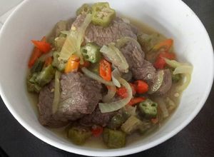 Foto resep Tumis daging sapi pedas with okra