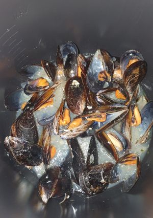 Una foto de Mejillones al jugo