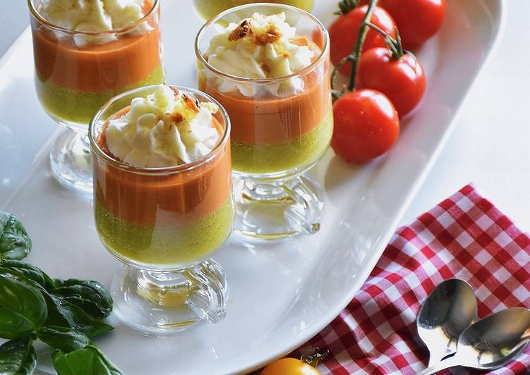 Gelo di pomodori con mousse di ricotta di bufala