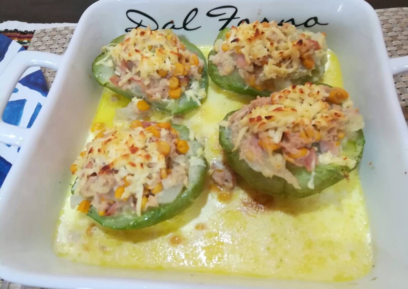 Chayotes rellenos