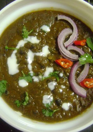 A picture of Black Turtle Beans Curry.