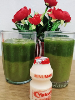 Foto resep Jus diet: Pakcoy apel strawberry yakult