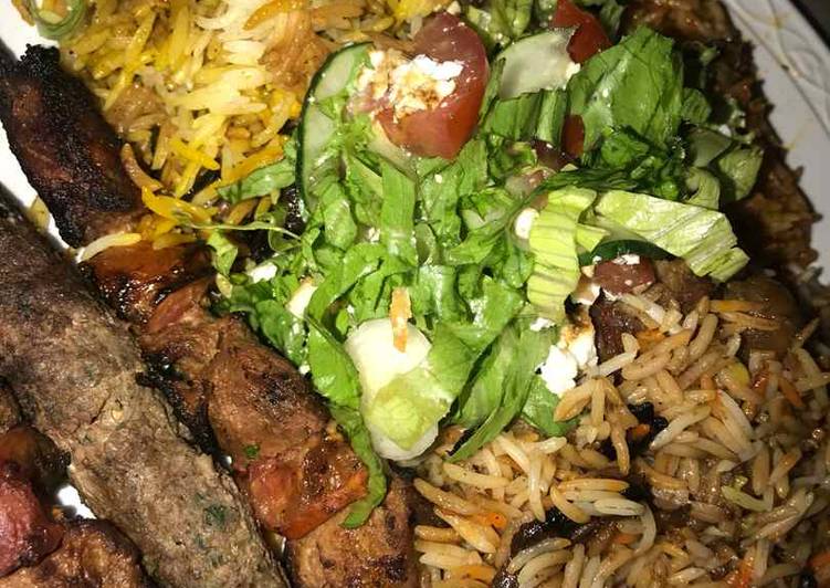 Simple Way to Make Award-winning Fried rice and spaghetti with grilled meat with coleslow