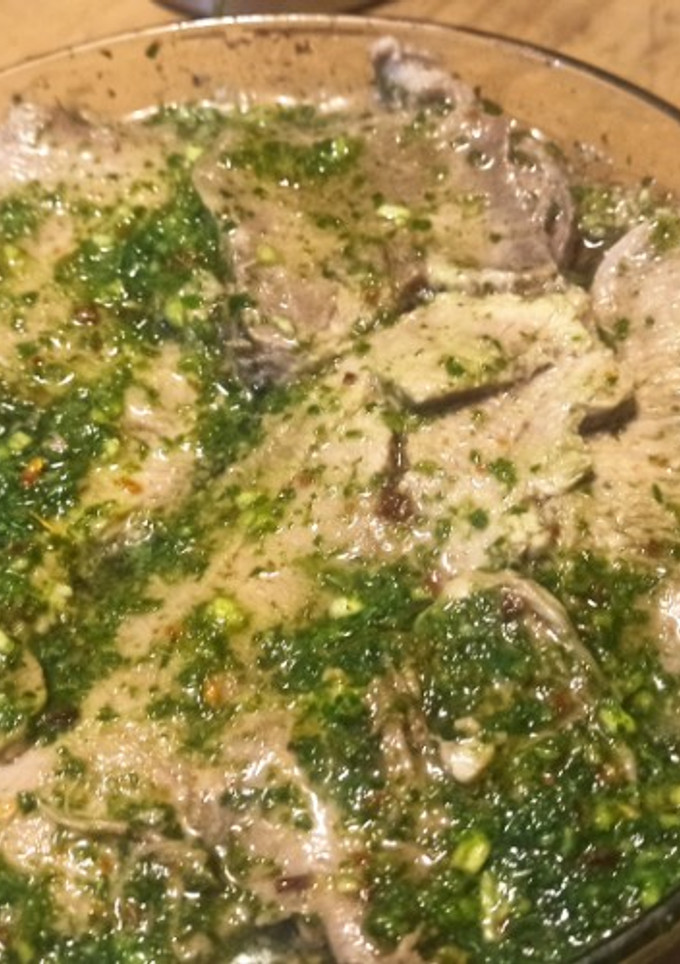 Una foto de Lengua a la vinagreta en olla a presión