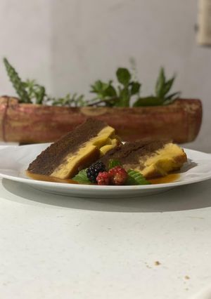Una foto de Pastel imposible (Chocoflan)🎂