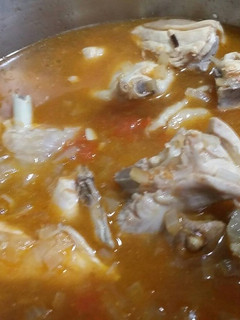 療癒系湯品之蕃茄洋蔥芋頭雞湯 的食譜成品照片