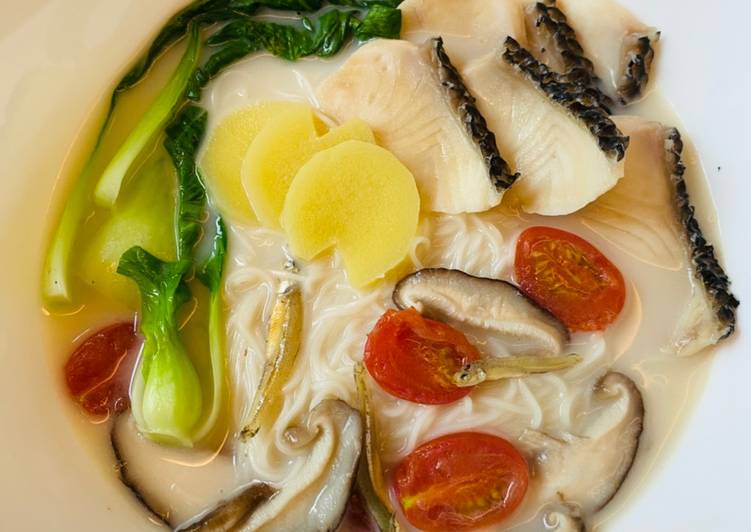 How to Prepare Quick Sliced fish noodle