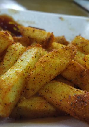A picture of French fries.