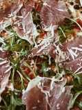 Pizza de Presunto e Rúcula
