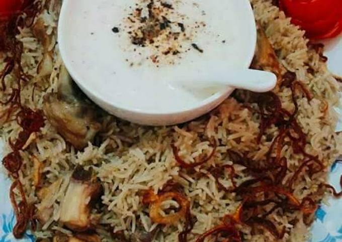 Easiest Way to Prepare Quick HAYDERBAD AKRAM KI BIRYANI.   #Defencs_Day 9